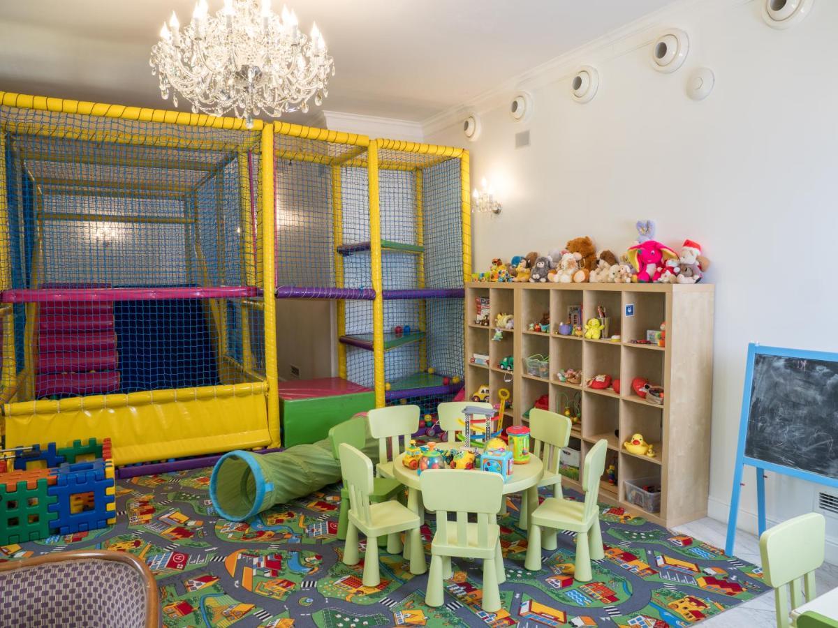 Hotel Sobienie Krolewskie Sobienie Szlacheckie Extérieur photo